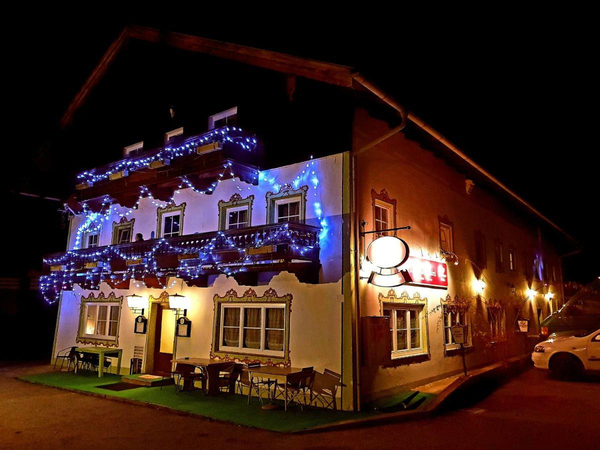 Pension Inntalhof Grossholzhausen Exterior photo